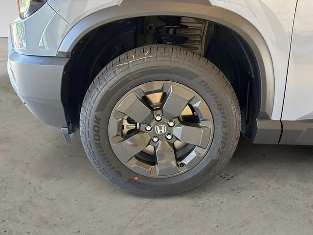 New 2026 Sonic Gray Pearl Honda RTL Towing image 15