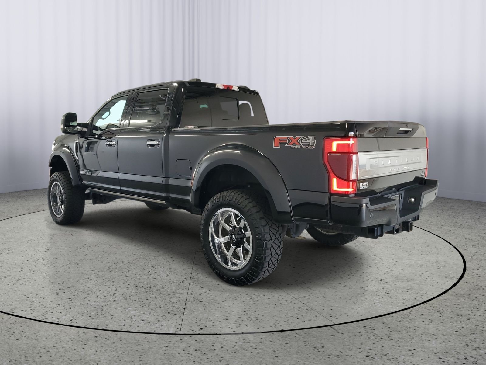 Used 2020 Black Ford Platinum image 3
