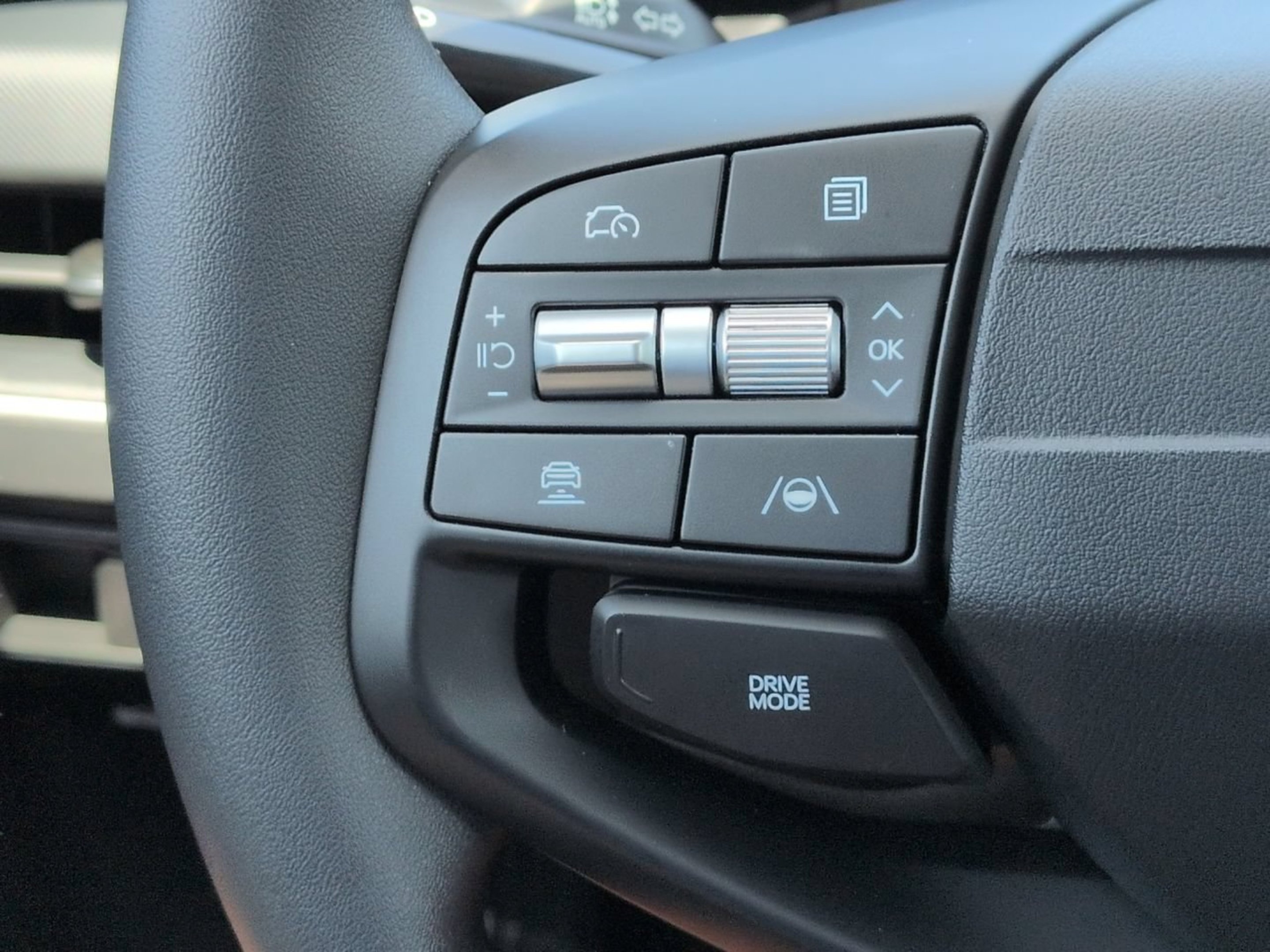 New 2026 Interstellar Gray Kia LXS image 26