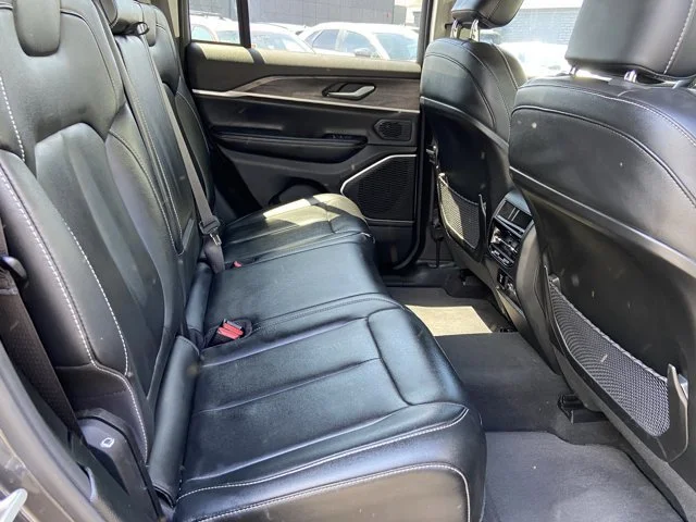 Used 2023 Baltic Gray Metallic Clearcoat Jeep  image 28