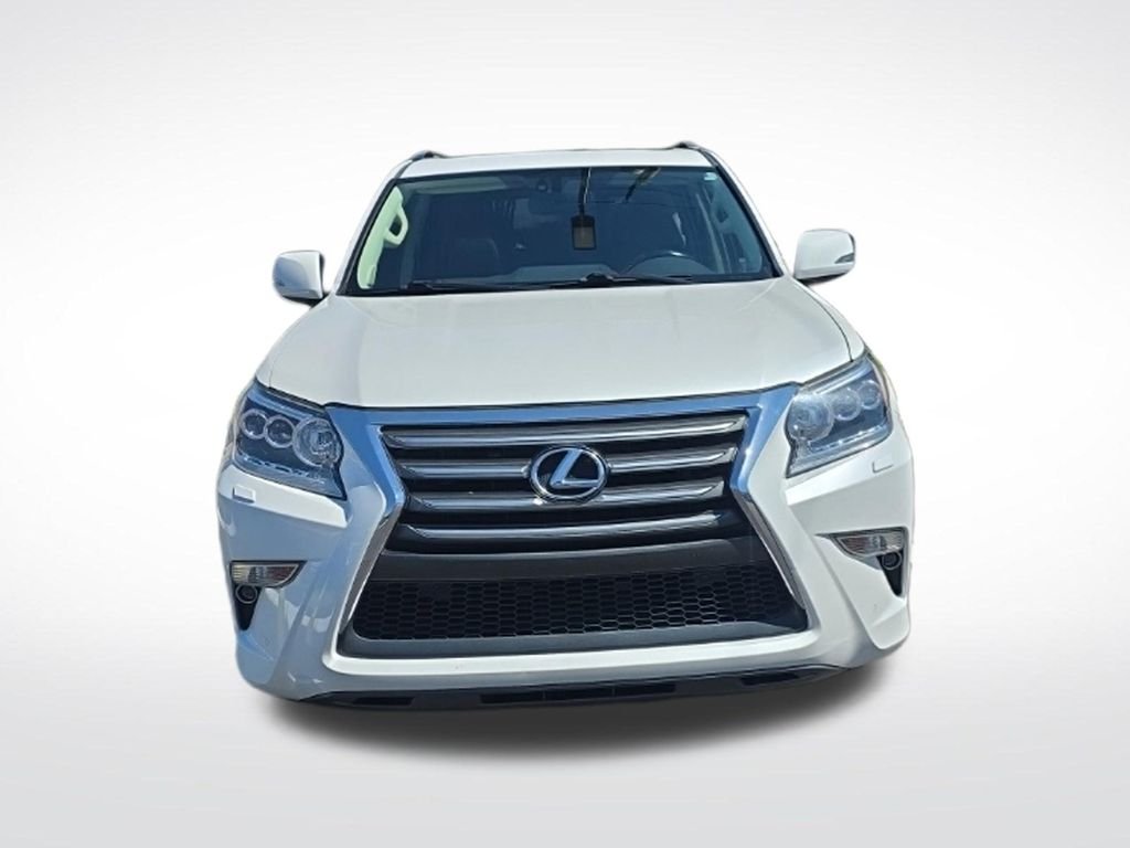 Used 2017  Lexus 460 image 14