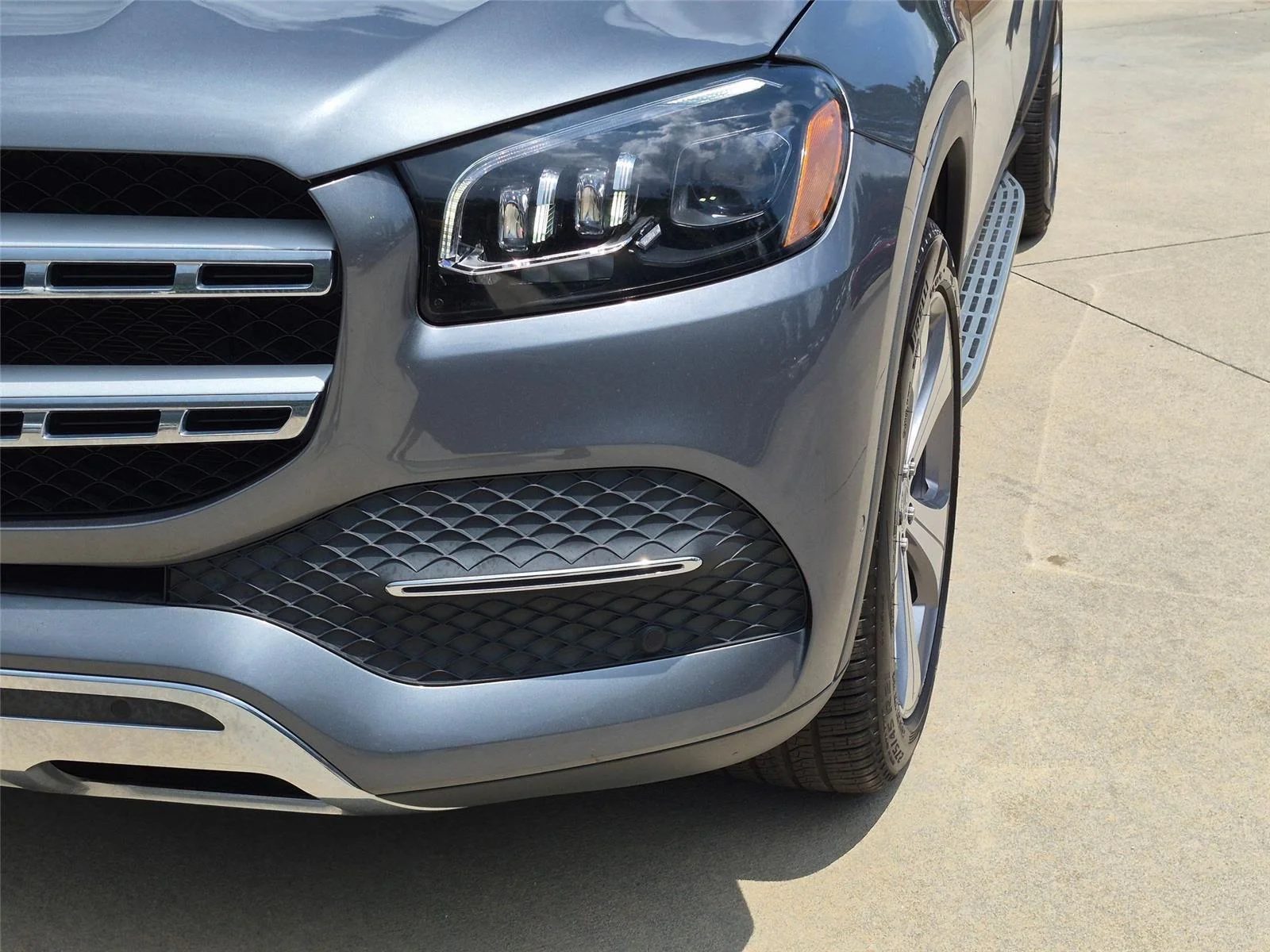 Used 2021 Selenite Grey Metallic Mercedes-Benz GLS 450 image 9