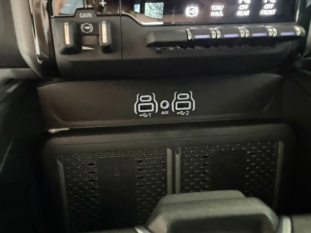Used 2025 White Ram Laramie image 54