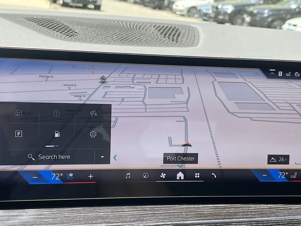 Used 2027 Blue BMW xDrive40i image 18