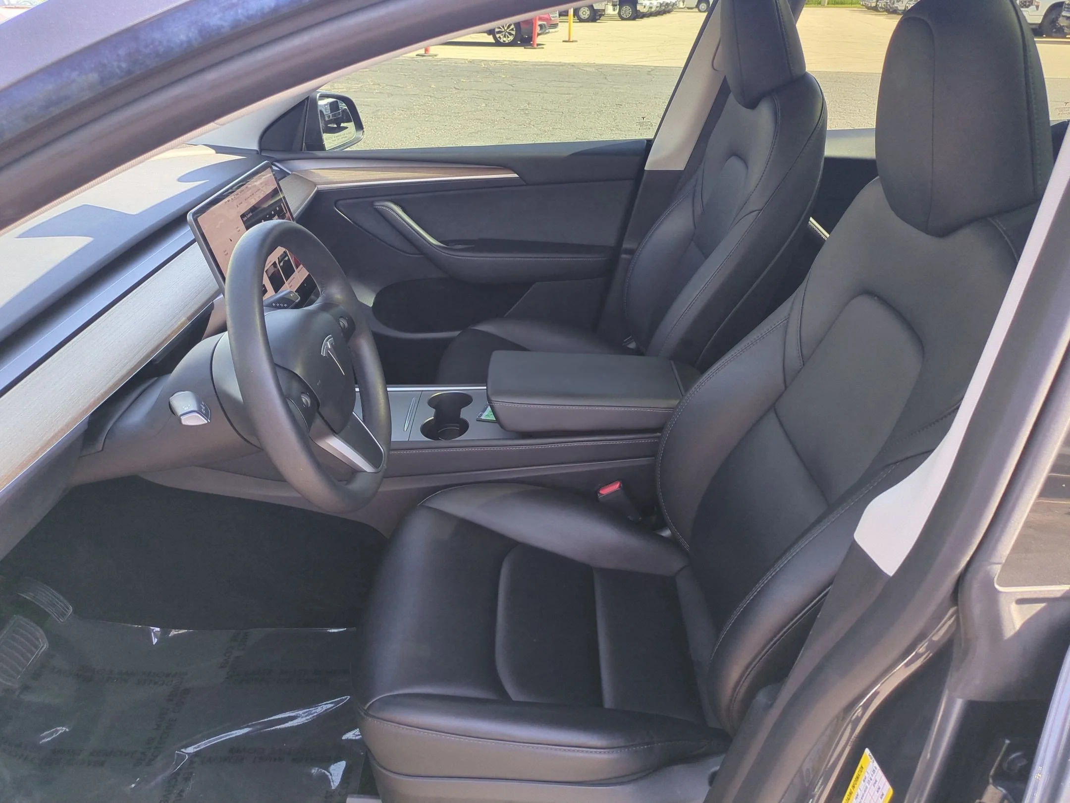 2023 Tesla Model Y Long Range - Photo 25