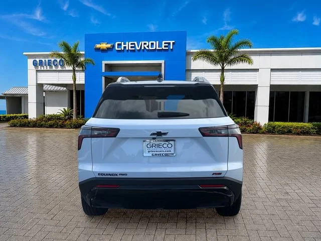 New 2026 Polar White Tricoat Chevrolet RS image 4