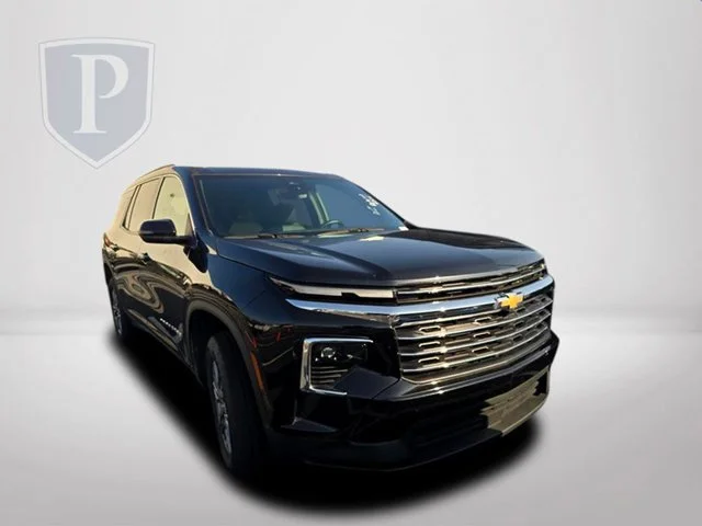 Used 2025 Mosaic Black Metallic Chevrolet LT image 12