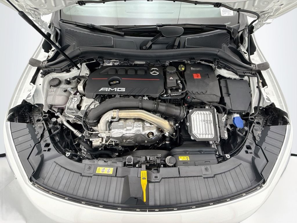 New 2026 Polar White Mercedes-Benz GLA 35 AMG® image 28