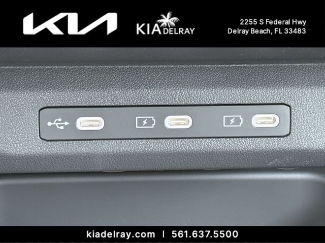 New 2027 Snow White Pearl Kia LX image 20