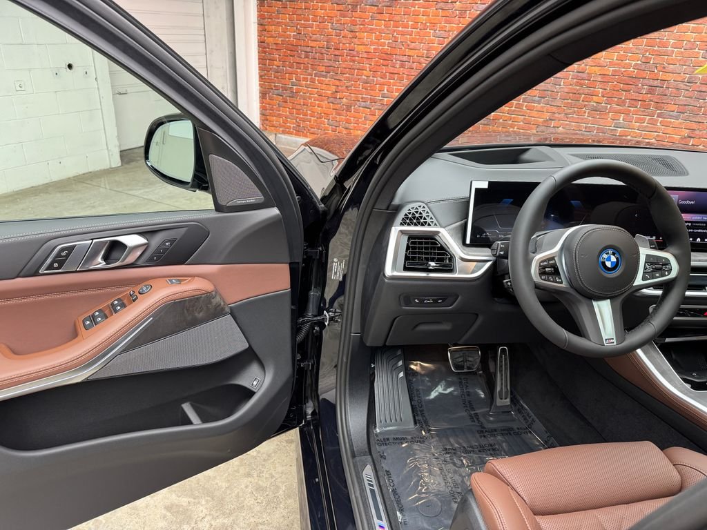 New 2026 Black BMW xDrive50e image 9