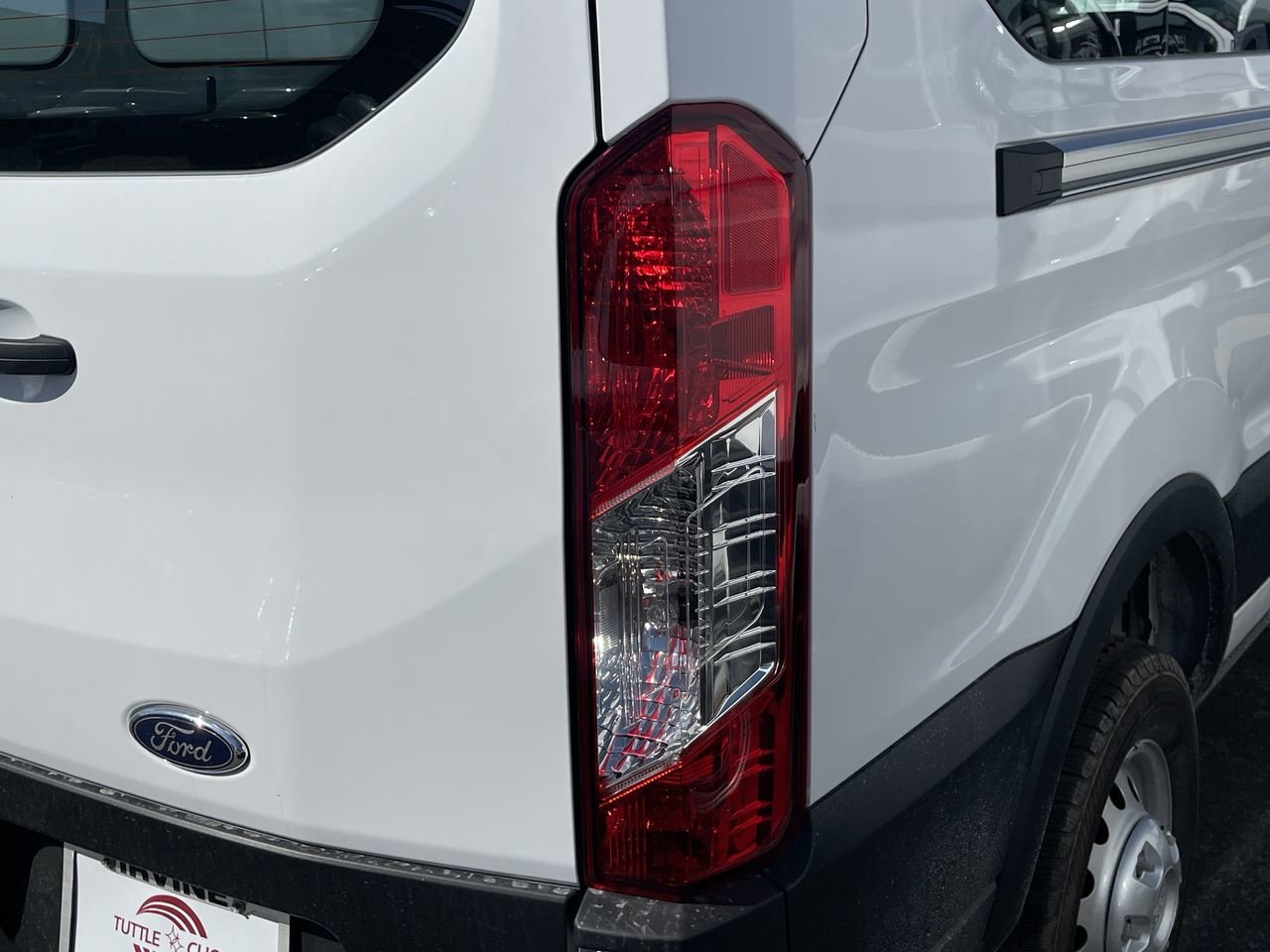 New 2025 Oxford White Ford  image 9