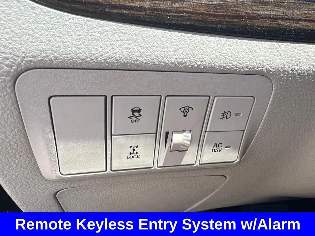 Used 2011 Blue Hyundai Limited image 14