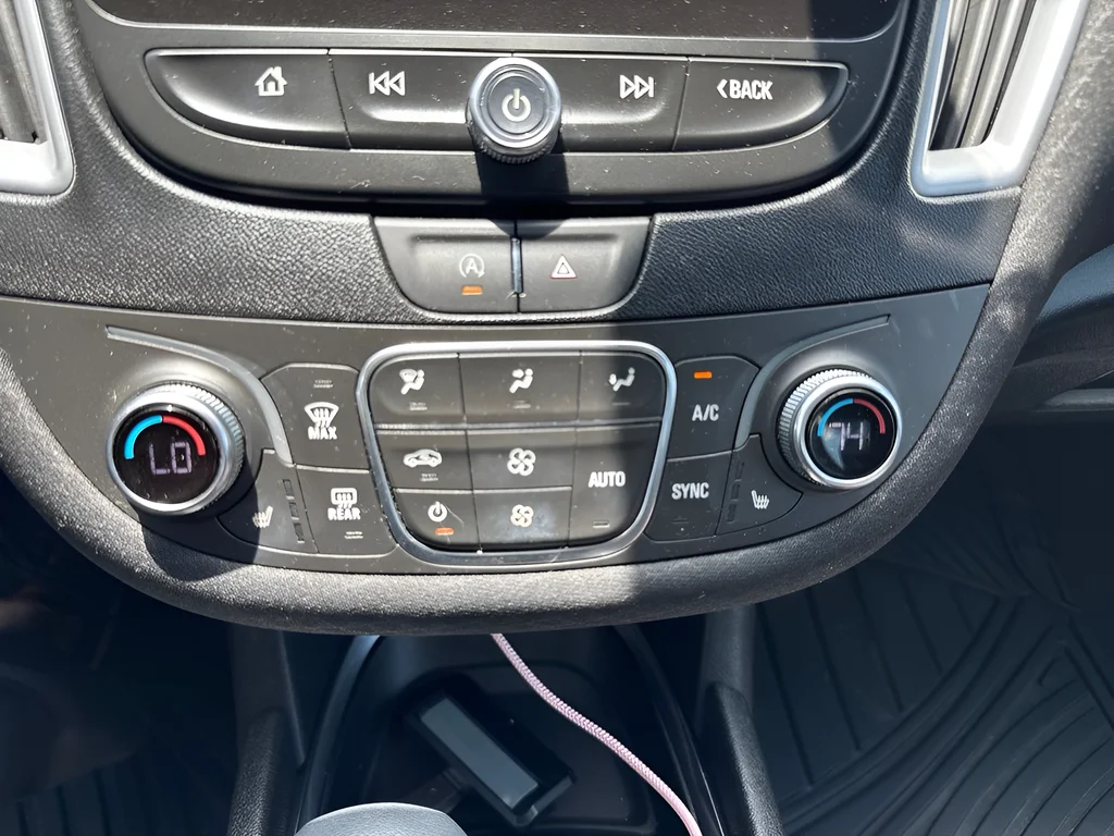Used 2024 Gray Chevrolet LT image 10