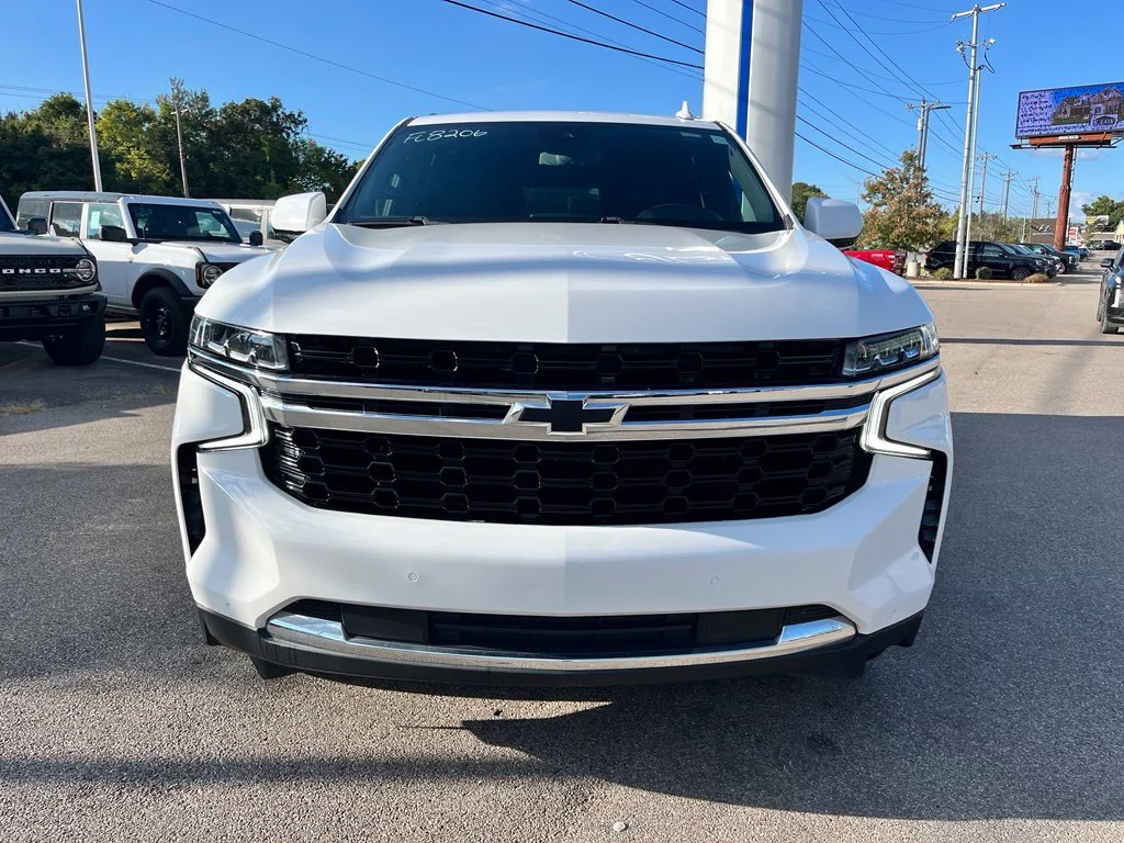 Used 2023 White Chevrolet LS image 2