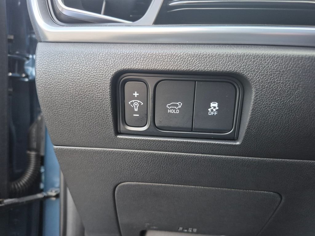 Used 2025 Blue Kia SX Prestige image 19