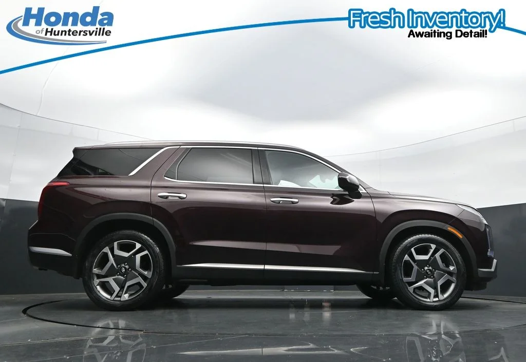 Used 2023 Burgundy Hyundai Limited image 33