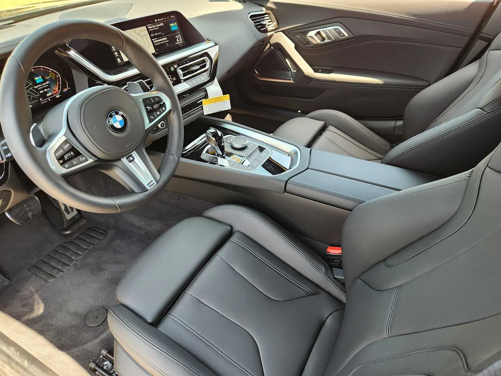 2026 BMW Z4 30i - Photo 6