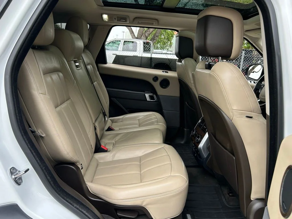 Used 2021 White Land Rover HSE Silver Edition image 48