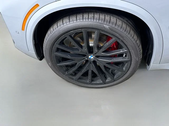 New 2026 Gray BMW xDrive40i image 31