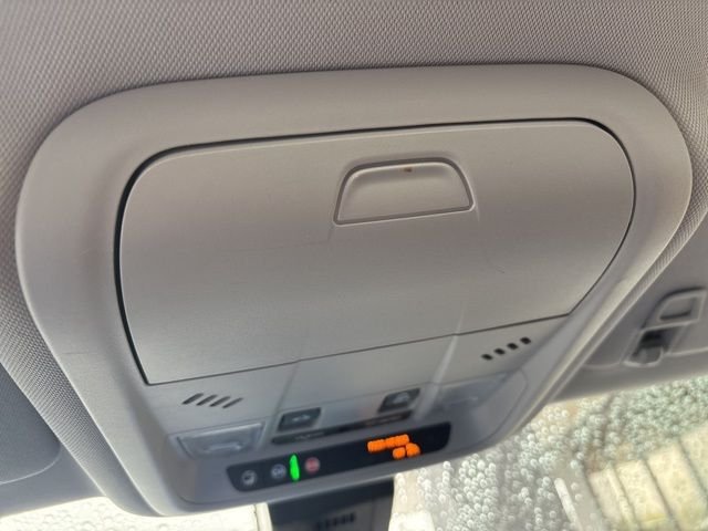 Used 2022 Black Chevrolet LT image 16