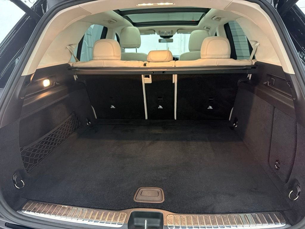 Certified Used 2022 Black Mercedes-Benz GLE 350 image 27