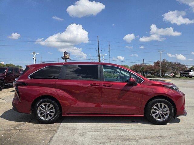Used 2025 Ruby Flare Pearl Toyota LE image 6