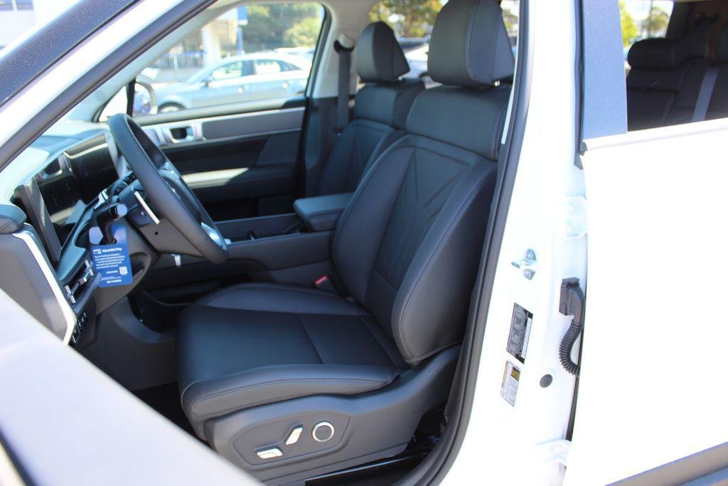 New 2026 White Hyundai SEL image 13