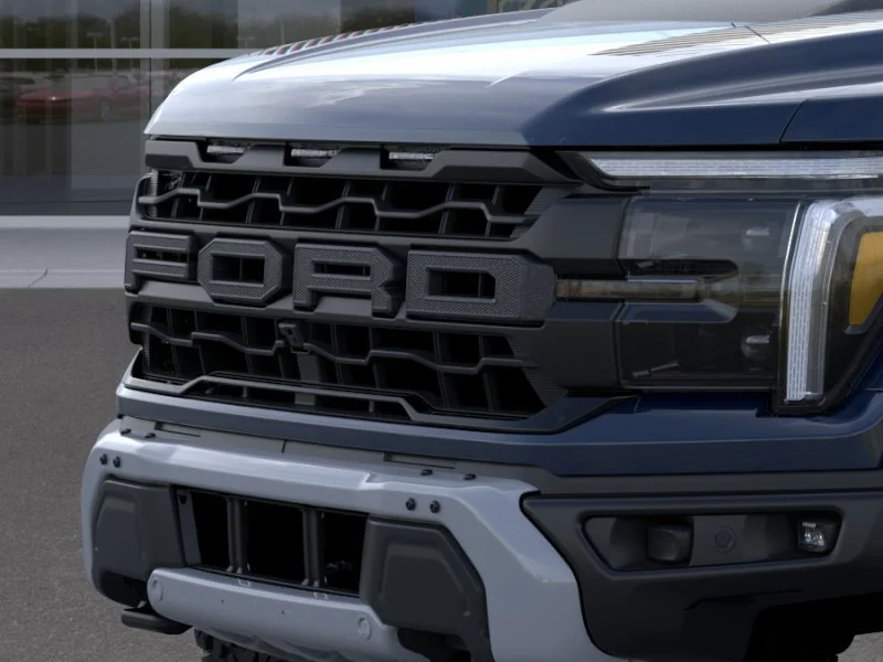 2025 Ford F-150 Raptor - Photo 44