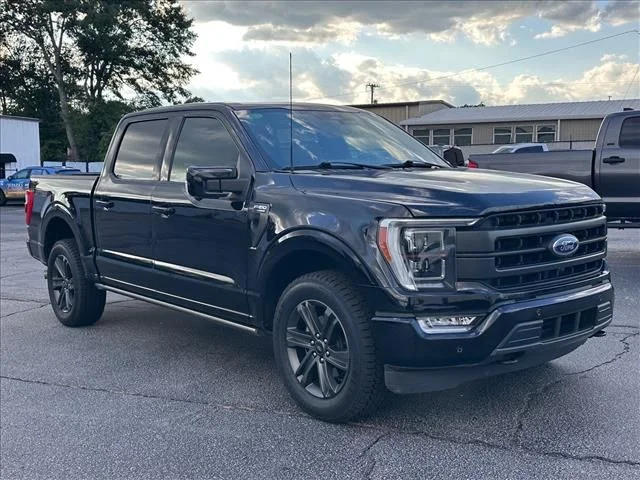 Used 2023 Black Ford Lariat image 2