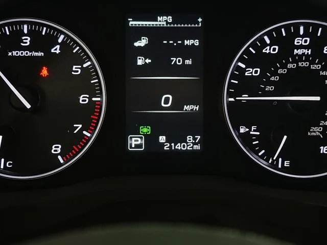 Used 2023 Green Metallic Subaru Touring image 17