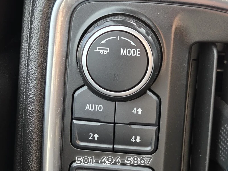 Used 2021 Steel Metallic CHEVROLET LT image 25