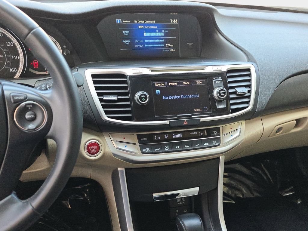 Used 2015  Honda EX-L image 25