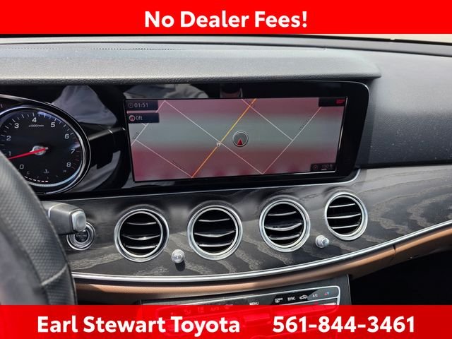 Used 2018  Mercedes-Benz E 300 image 16