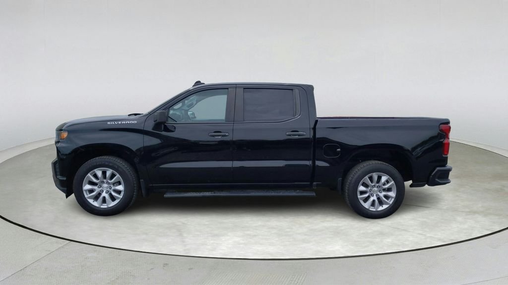 Used 2021 Black Chevrolet Custom image 4