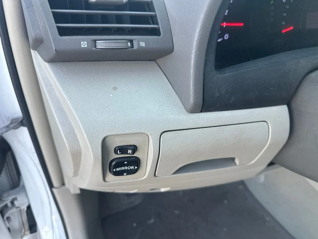 Used 2011 White Toyota XLE image 8