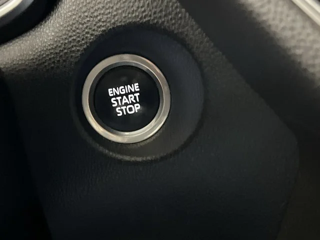 Used 2023  Toyota XLE image 18