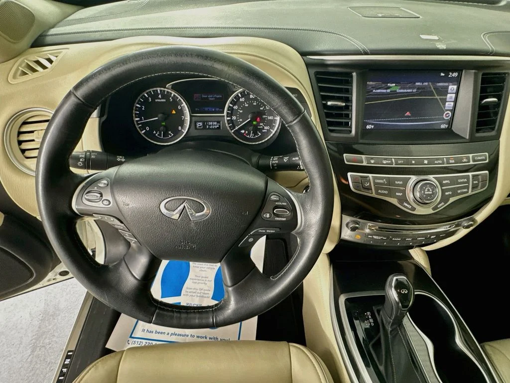 Used 2019 Majestic White INFINITI LUXE image 13