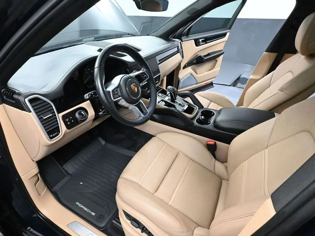 Used 2022 Blue Porsche Base image 18