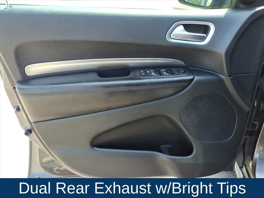 Used 2019  Dodge SXT Plus image 19