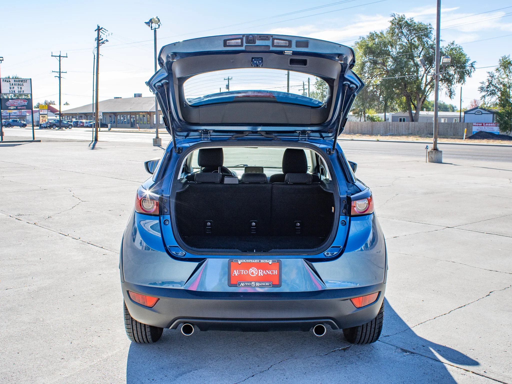 Used 2021 Eternal Blue Mica Mazda Sport image 10