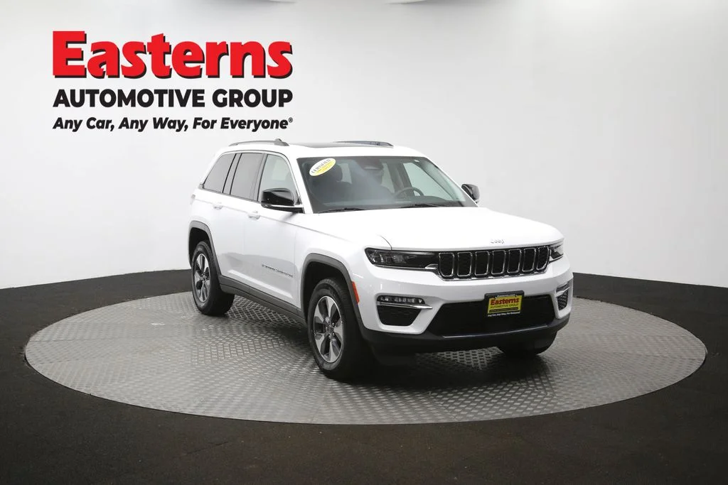 Used 2023 White Jeep 4xe image 54