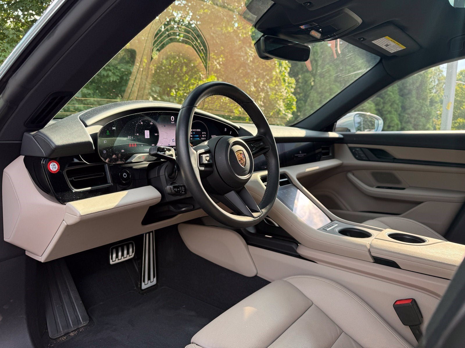 Used 2023 Dolomite Porsche  image 4