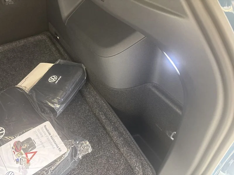 New 2026 Blue Volkswagen 2.0T SE image 12