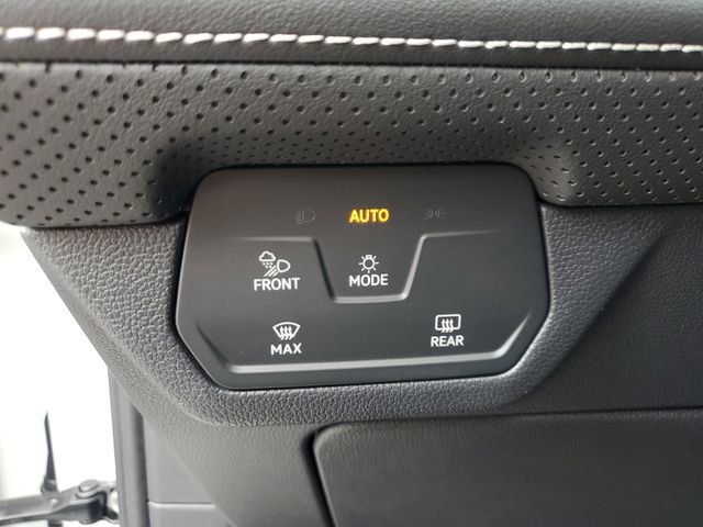 2026 Volkswagen Atlas SE w/Tech - Photo 29