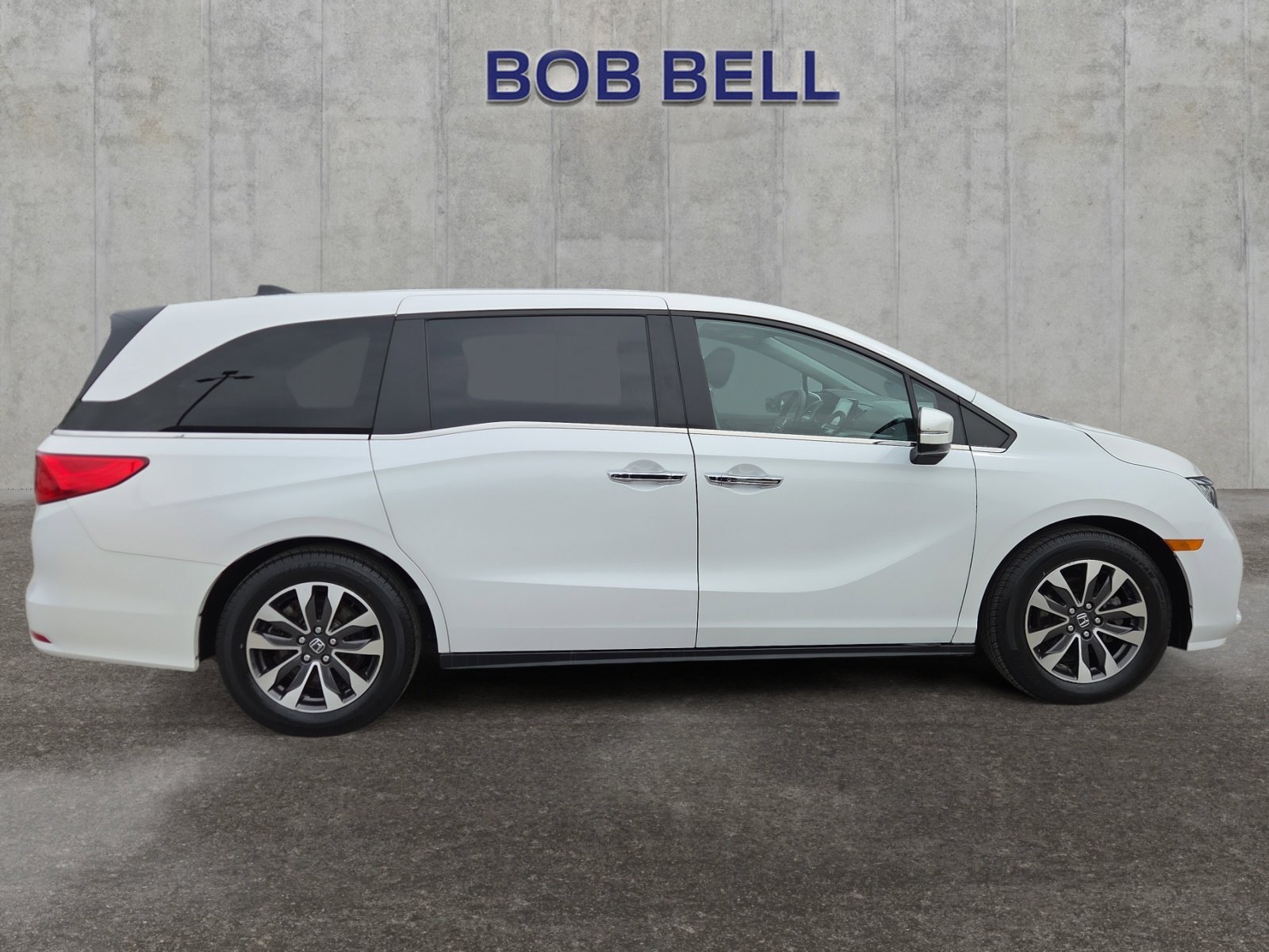 2023 Honda Odyssey EX-L - Photo 6