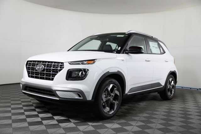 2026 Hyundai VENUE SEL w/Two-Tone Roof