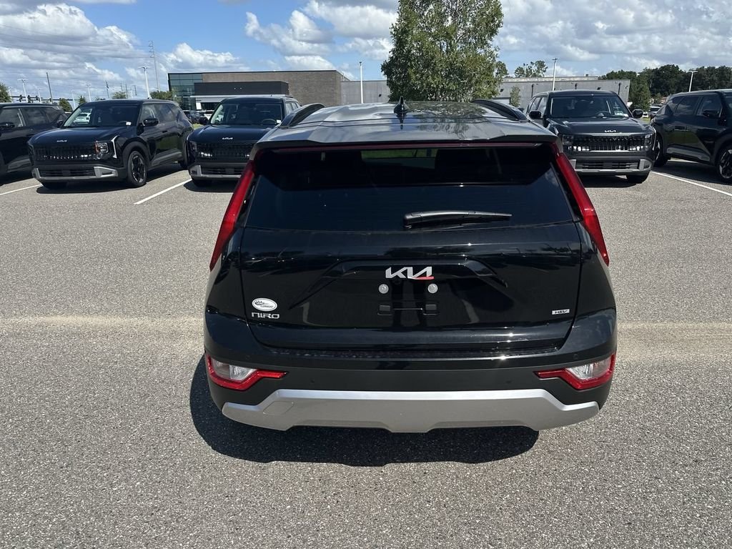 New 2026 Aurora Black Pearl Kia EX image 23