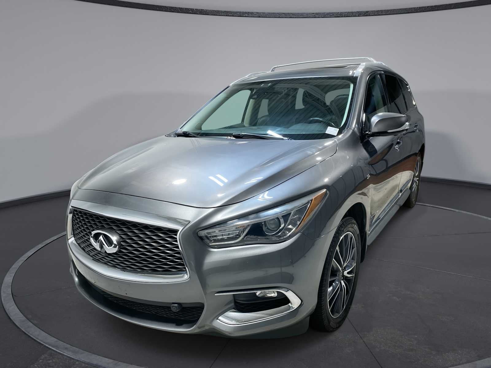 2019 INFINITI QX60 LUXE