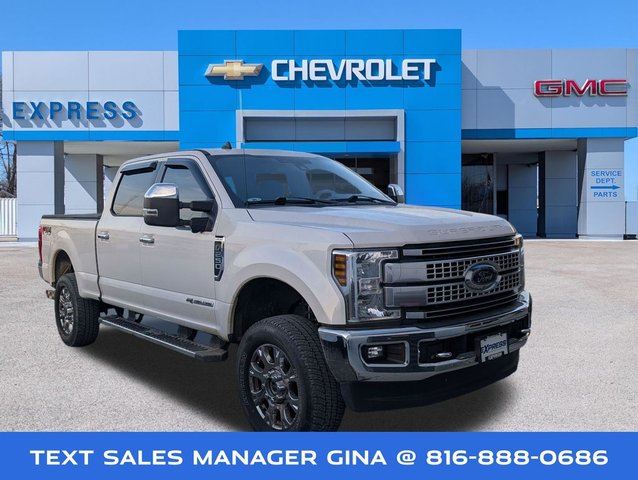 Pre-Owned 2019 Ford F-250SD Lariat