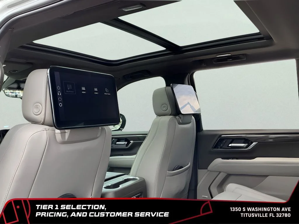 New 2026 Sterling Metallic GMC Elevation image 31